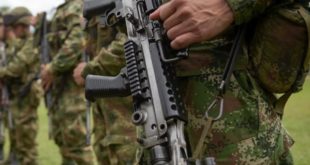 Hombres trans prestarían el servicio militar en Colombia